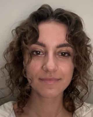 Naamah Romano photo