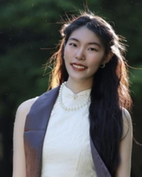 Andrea Dong photo